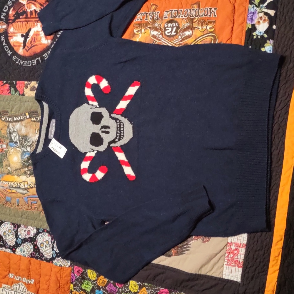 Aeropostale M Skull Xmas Sweater
